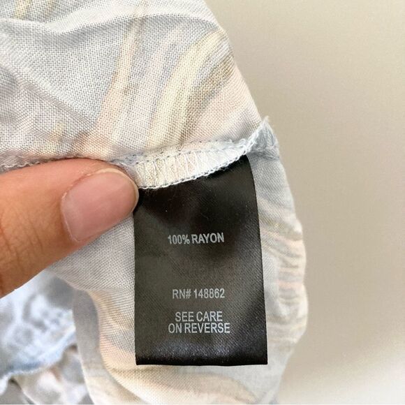 Torrid LIGHT BLUE FEATHER CHALLIS TIE MIDI DRESS 00 M 10 - Picture 6 of 7